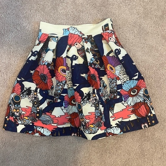 MARY KATRANTZOU Dresses & Skirts - MARY Katrantzou‎ Women’s Graphic Skirt Size 6